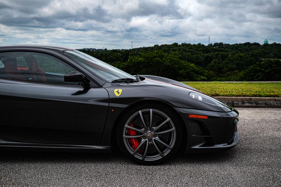 Детали экстерьера Ferrari 430 Scuderia 2009 года  (NA) (фото 20 из 87)